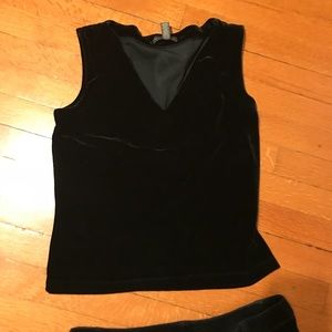 Banana Republic velvet top size medium